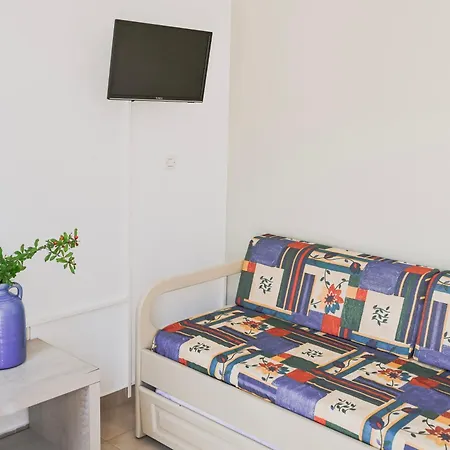 Summer Shades - Ex Arkoulis Hotel