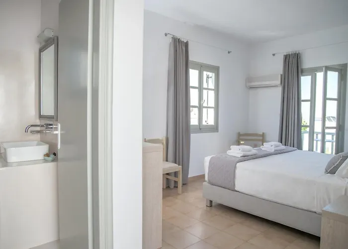 Summer Shades - Ex Arkoulis 3* Naoussa