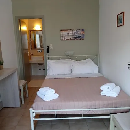 Summer Shades - Ex Arkoulis ホテル ナウサ