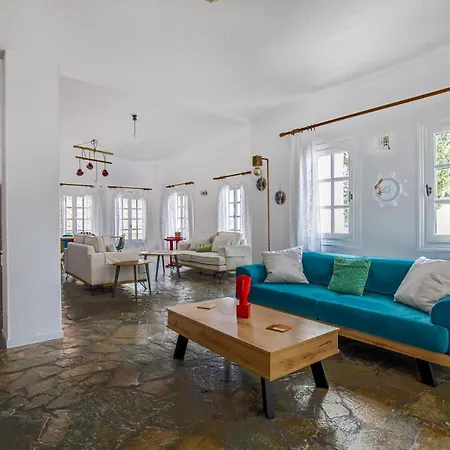 Summer Shades - Ex Arkoulis ホテル 3*